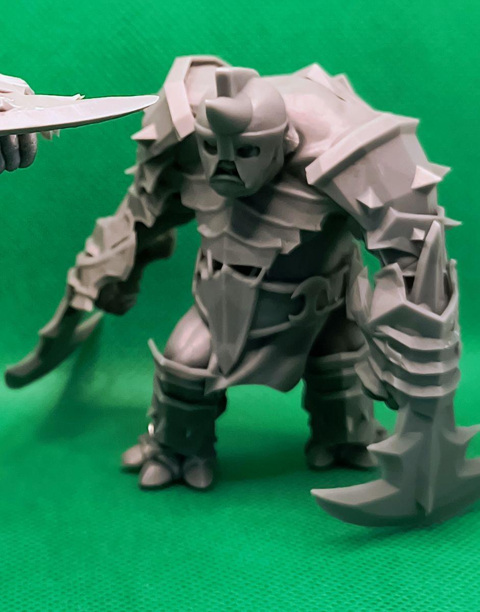 Ciężkozbrojne Górskie Trol z ostrzami #2