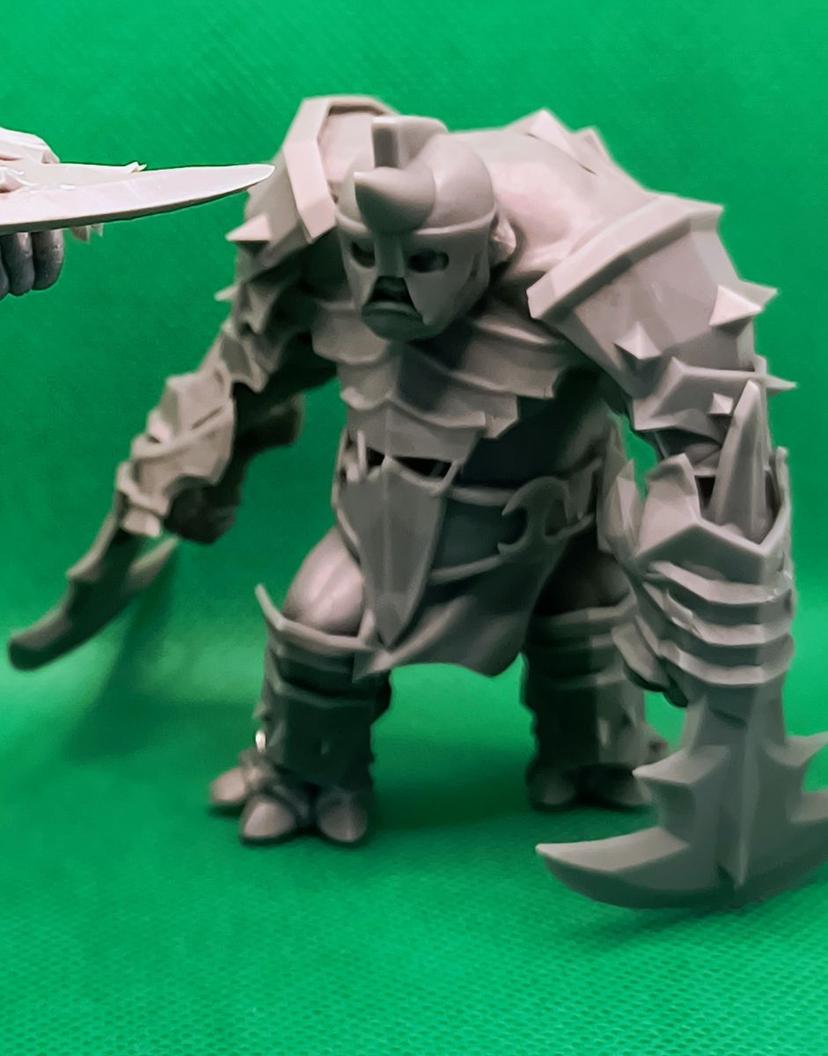 Ciężkozbrojne Górskie Trol z ostrzami #2